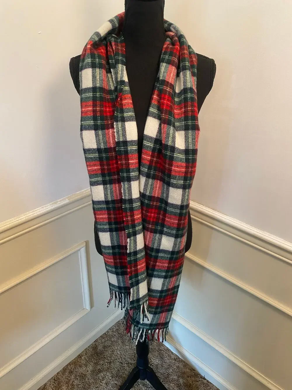 J. Crew Made in Italy Wool Blend Scarf Traditional Tartan Plaid Fringe Edges 70